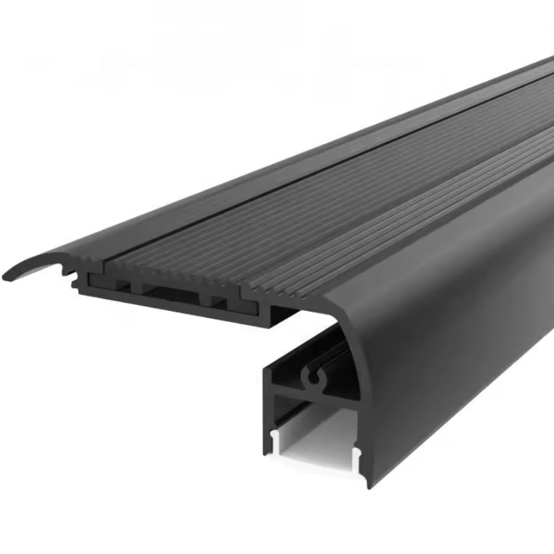 Nez de Marche Alu 2M Noir pour Ruban LED 10mm - Silamp France