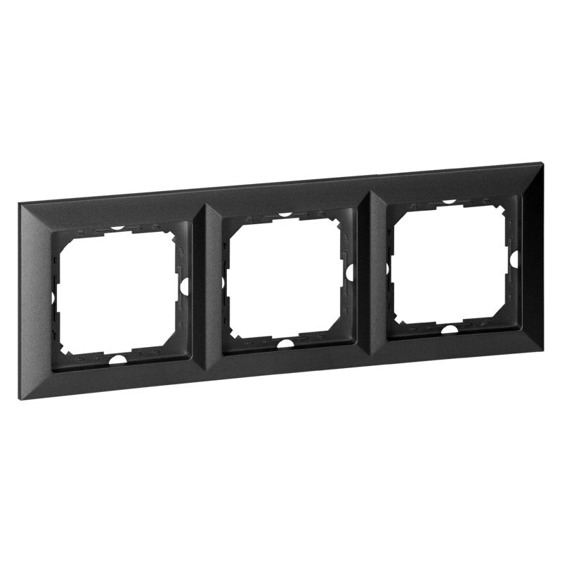 Plaque de Finition Trois Emplacements - Noir - Silamp France