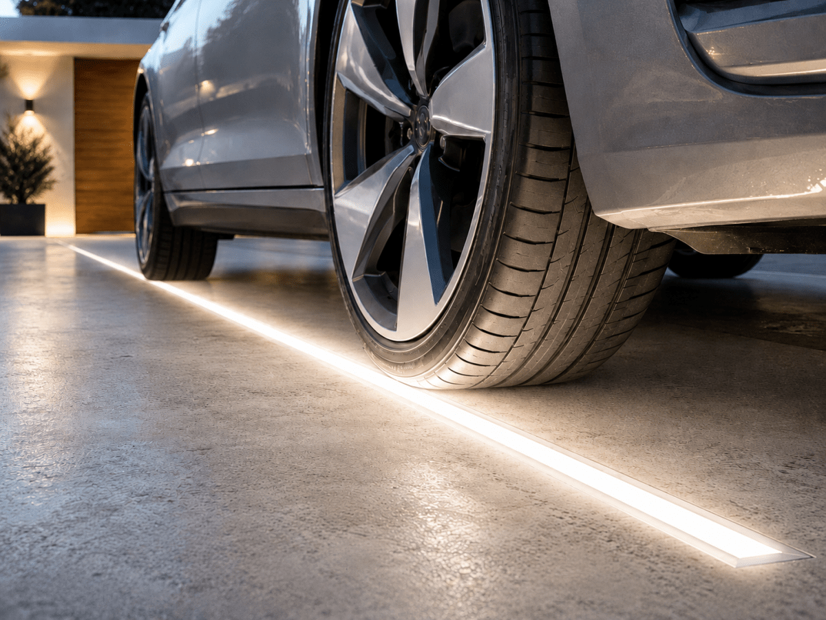Profilé Aluminium Piétonnable 2m Encastrable au Sol pour Ruban LED - Corps Argenté - Silamp France