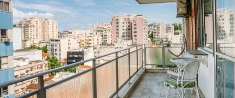 visuel-cat-landing-page-guides-utiles-cocon-eclairage-exte-rieur-2__PID:6bc4ce43-71ef-4f3b-9641-fe46f46b7282