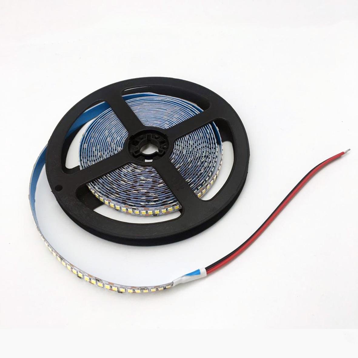 Ruban LED 12V 5M 2835 IP20 240LED/m