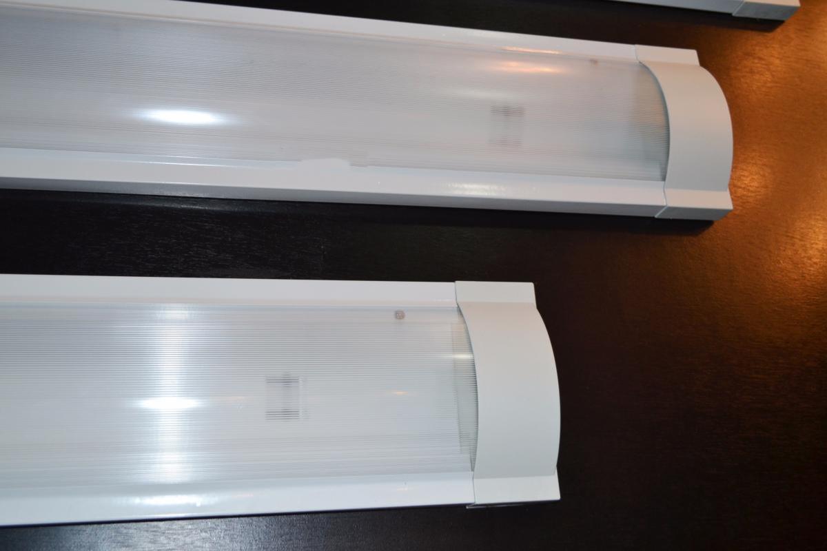 Réglette double pour Tubes LED T8 60cm Réflecteur Opaque