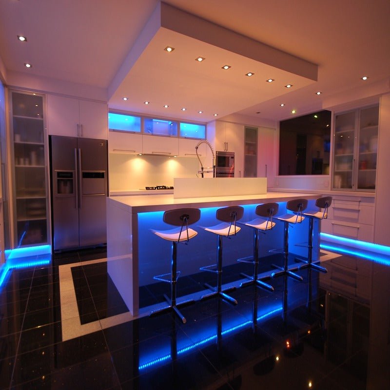 Ruban LED 12V 5M BLEU 5050 IP20 60LED/m - Silamp France