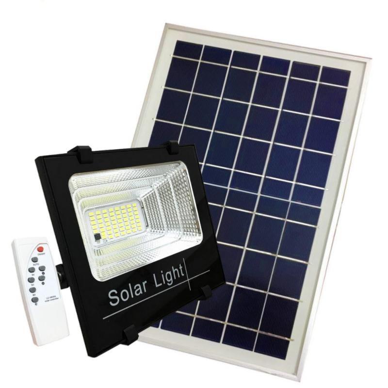 Projecteur Solaire LED 8W Dimmable avec Détecteur (Panneau Solaire + Télécommande Inclus)
