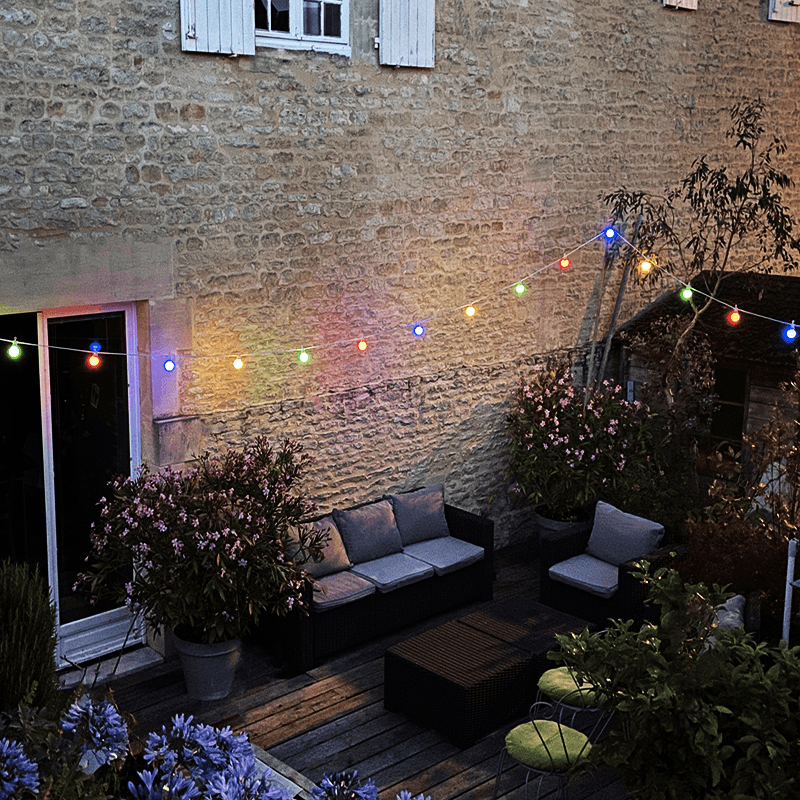 Guirlande Guinguette LED 10M IP44 pour 10 ampoules E27 (incluses)