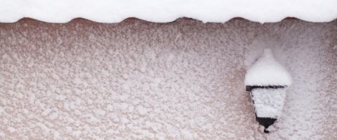 Comment brancher une applique murale ?