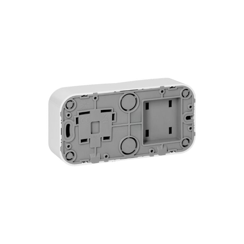 Prise avec Interrupteur 2P+T Saillie - Blanc - Silamp France