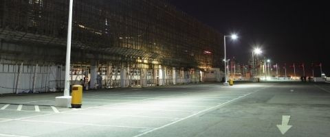 Comment installer un projecteur LED ?