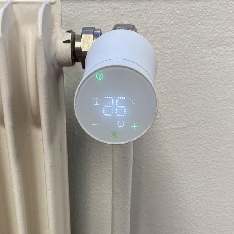 Tête Thermostatique Connectée Universelle Tactile avec Ecran LCD