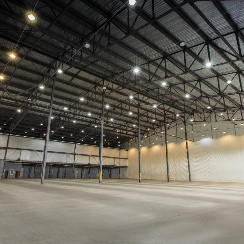 Suspension Industrielle LED HighBay UFO 150W IP65 90° - Silamp France